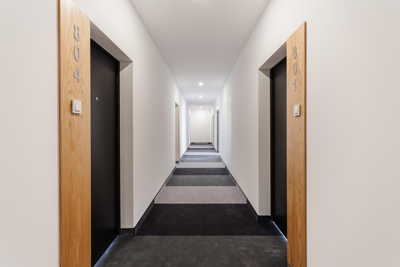 S6 By Platinum Residence Warszawa Eksteriør billede