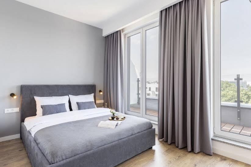 S6 By Platinum Residence Warszawa Eksteriør billede
